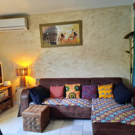 La Villa Bleue Beauchastel Extérieur photo